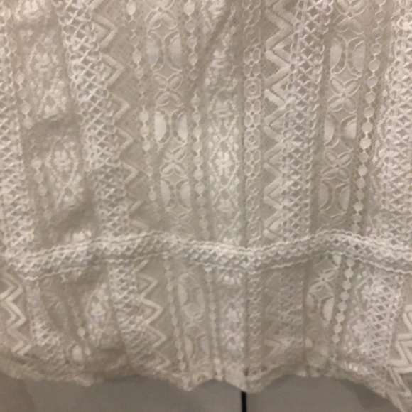 Gorgeous Zara White Lace Top - Picture 5 of 5